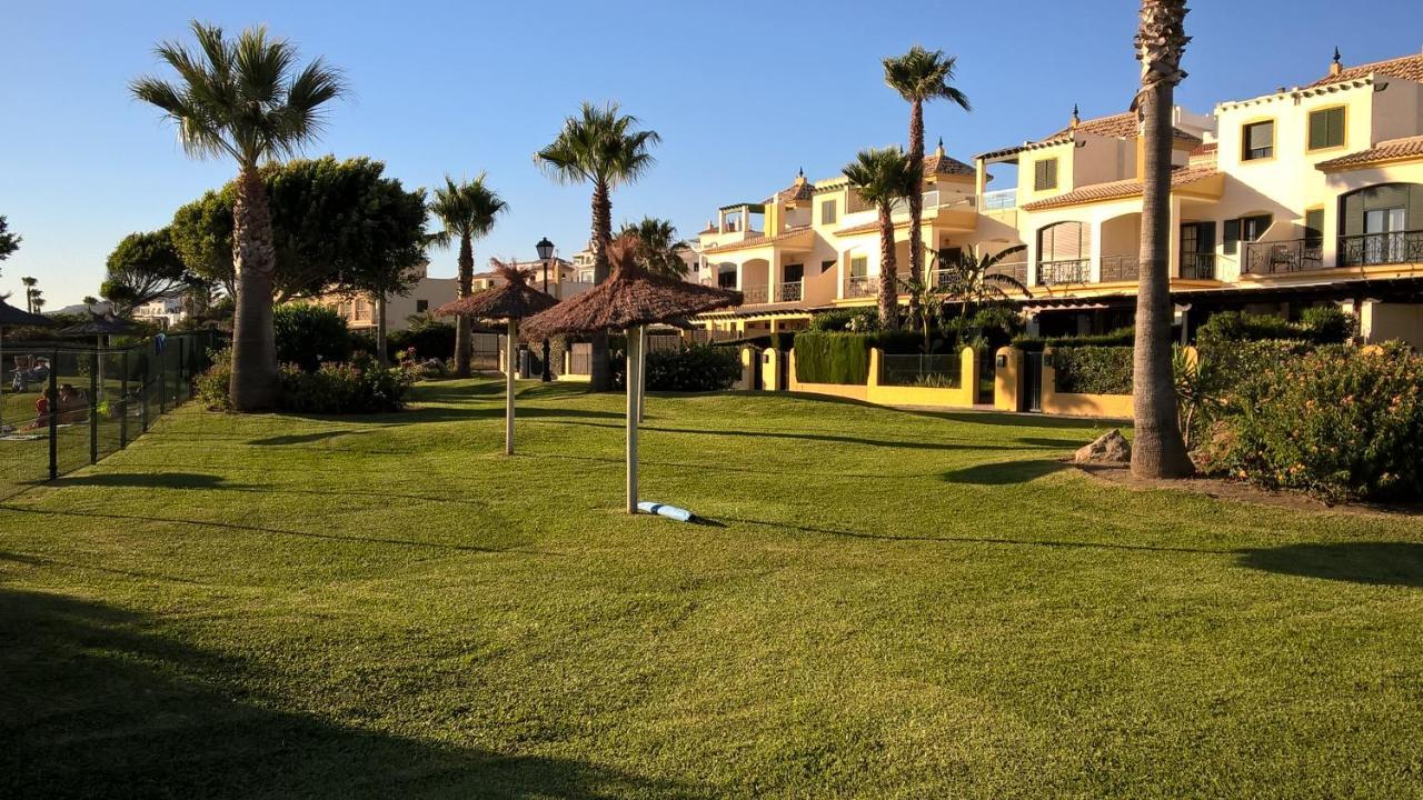 Atlanterra Bajo. Salida Directa. Urbanizacion De Lujo. Piscinas Canchas Padel. Wifi Y A/A Zahara de los Atunes Exterior photo