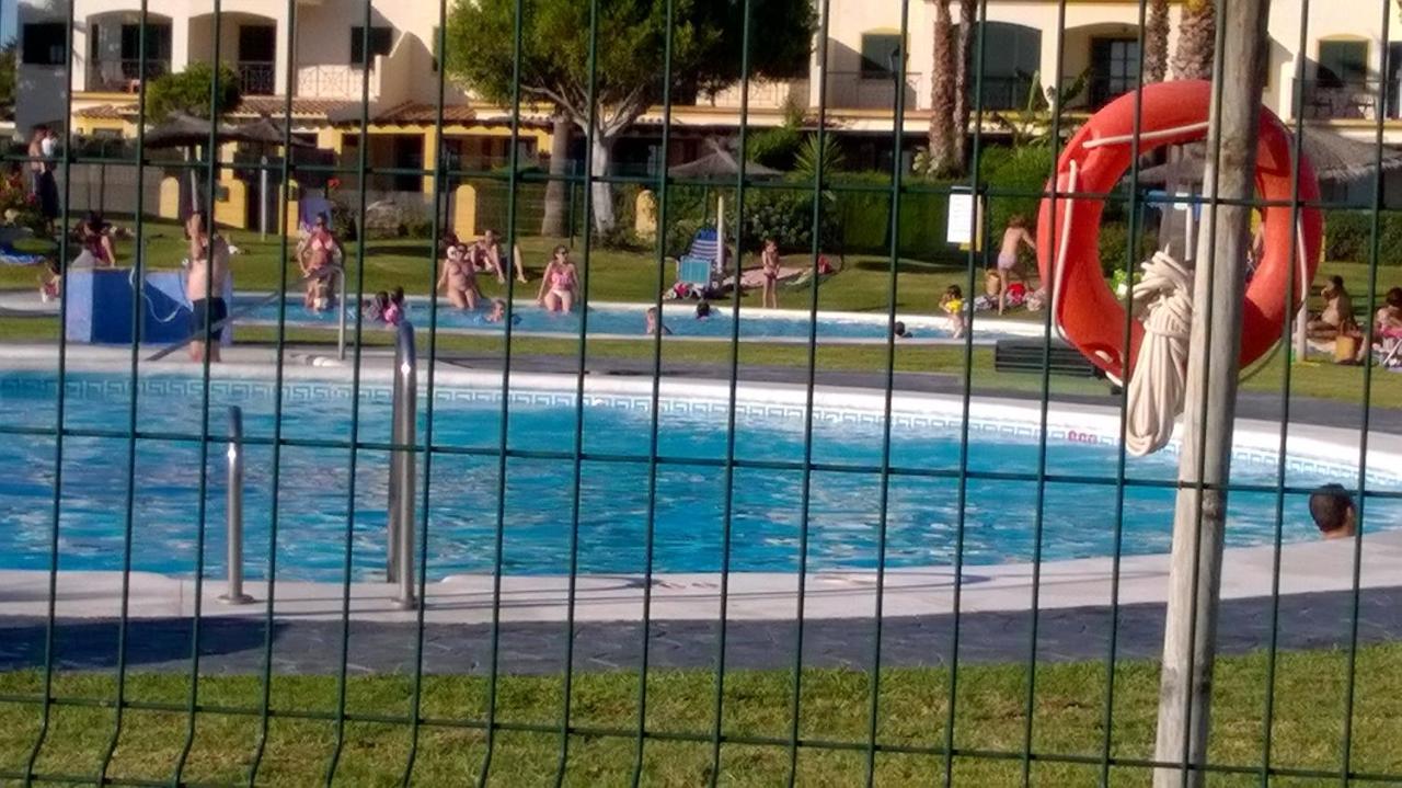 Atlanterra Bajo. Salida Directa. Urbanizacion De Lujo. Piscinas Canchas Padel. Wifi Y A/A Zahara de los Atunes Exterior photo